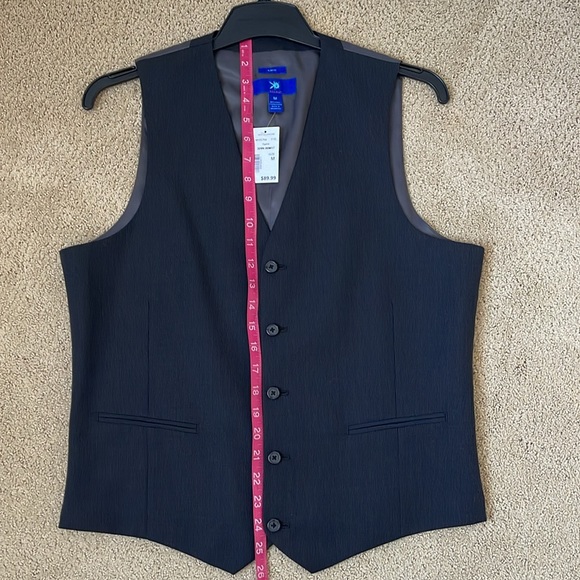 NWT Egara Vest Mens medium - Picture 7 of 8